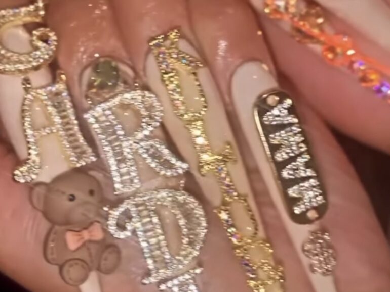 Cardi B’s Nail Game Looks Insane W/ Her Family’s Names – SOHH.com
