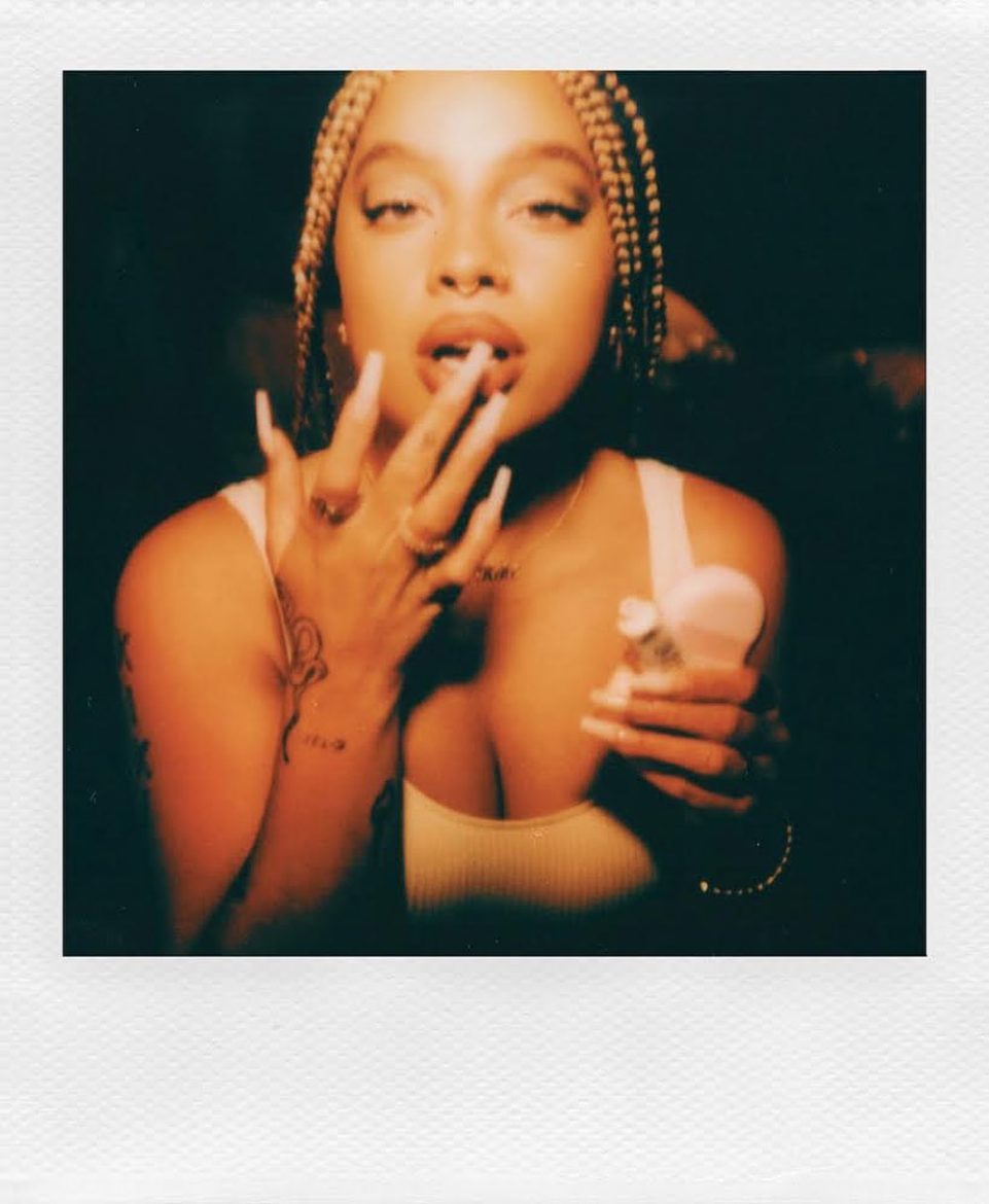 Kiana Ledé – “Cut ‘Em Off”