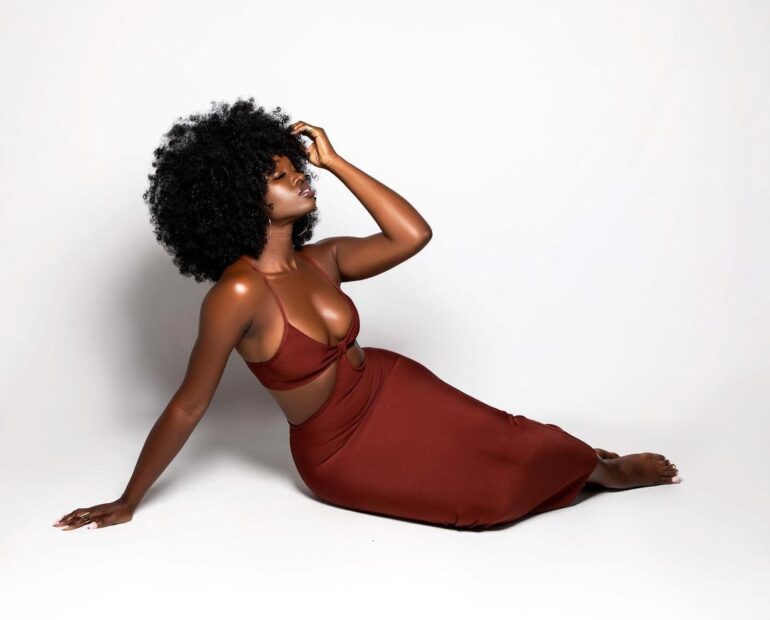 Sunday Afternoon Sexy: Eddy