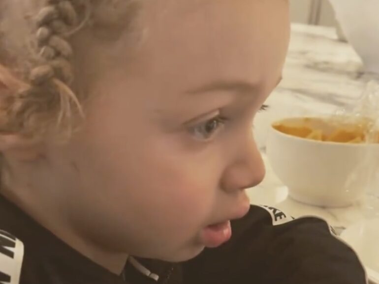 Drake’s Son Adonis Definitely Has A Favorite NBA Player – SOHH.com