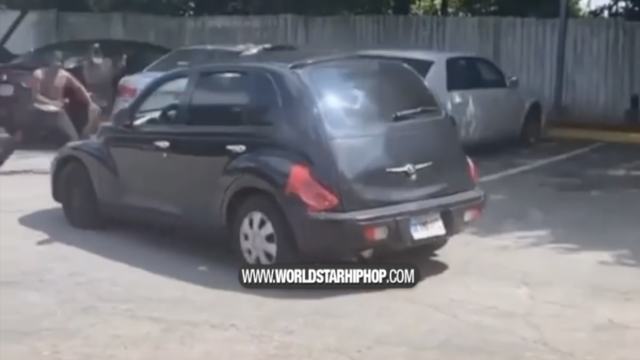 She Wilding: Chick Mad At Her Boyfriend Started Playing Bumper Cars With Her Vehicle Almost Running Him Over!