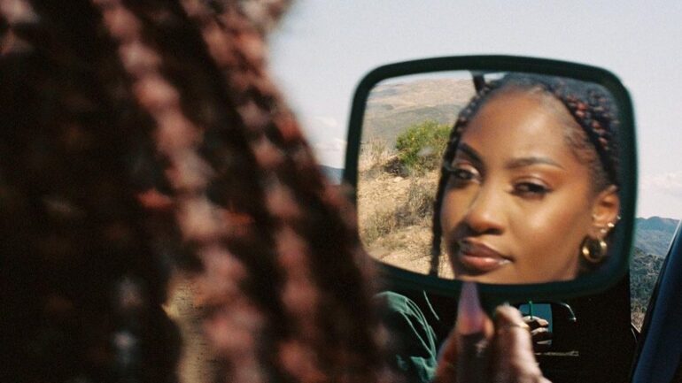 Tems to Collab with Drake Again – SOHH.com