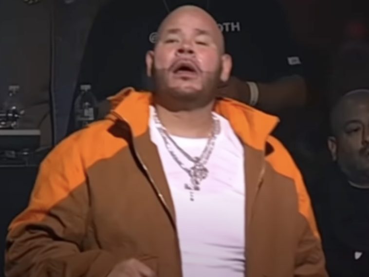 Here’s 4 Pics Of Joey Crack Preparing For Verzuz War – SOHH.com