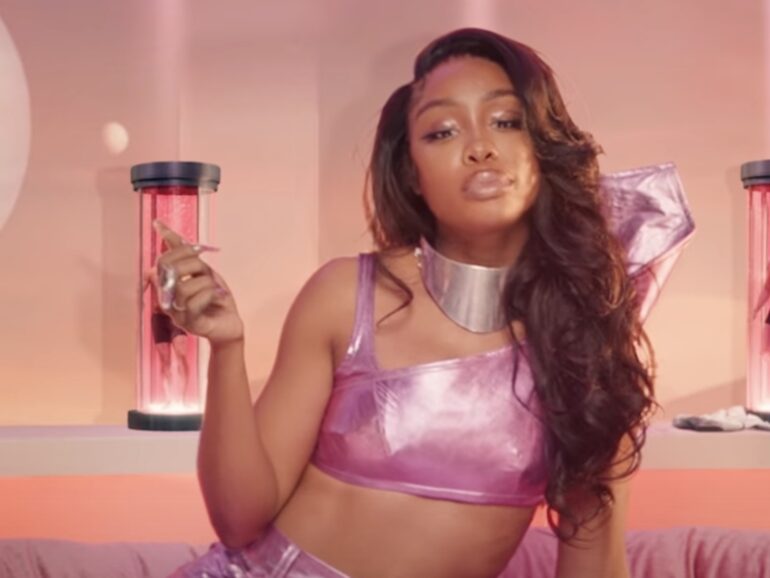 SZA’s Photo Dump Is Packed With Fashion Slays, Car Moments + Epic-Looking Custom Nails