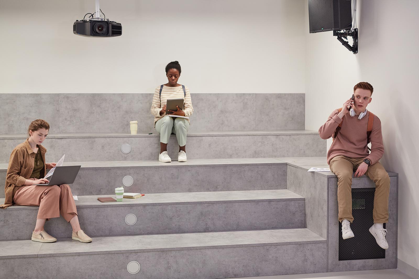 7 Ways You Just Know Somebody’s Praying for You