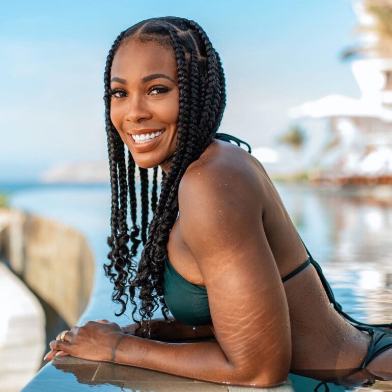 Sunday Afternoon Sexy: Frantzcesca Casimir