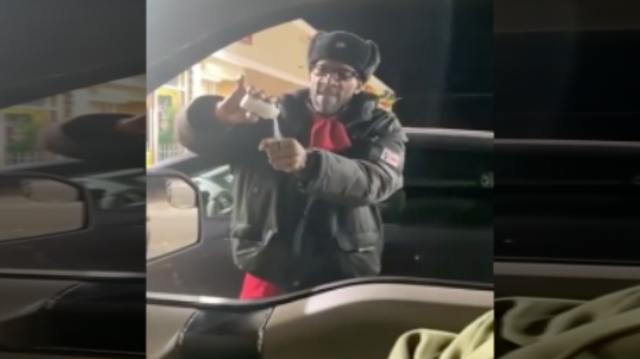 How Is He Doing This? Dude Had These Guys Amazed After Showing Off Two Of His Magic Tricks!