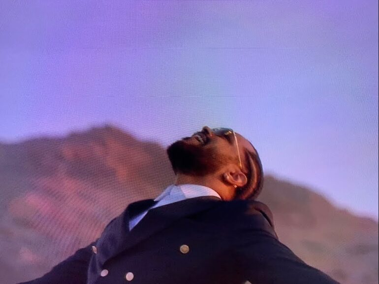 Maxwell Shares “Off” Video | 2DOPEBOYZ