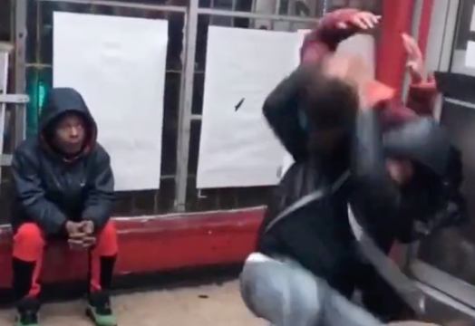 Clowning: Dude Really Hit Her With The Reverse Stone Cold Stunner!?