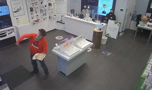 Hold Up: Man Rants About 5G & Throws Eggs Inside A Cell Phone Store! “Stay Off My Network”