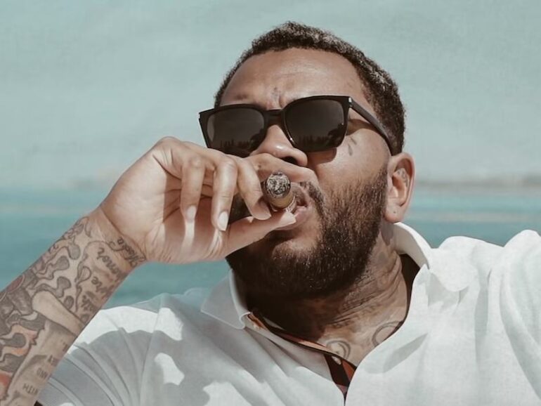 Kevin Gates Caught Flirting With Summer Walker In The Club. Where is Dreka? – SOHH.com