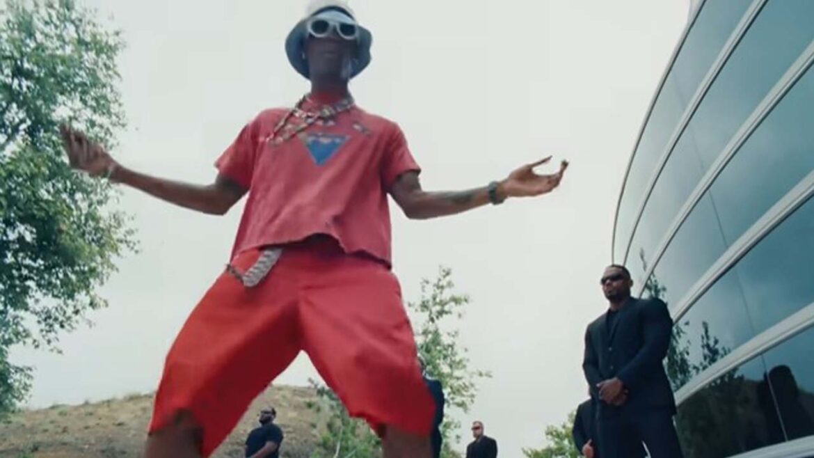 Travis Scott Is In High Demand To Perform Following Astroworld Tragedy – SOHH.com