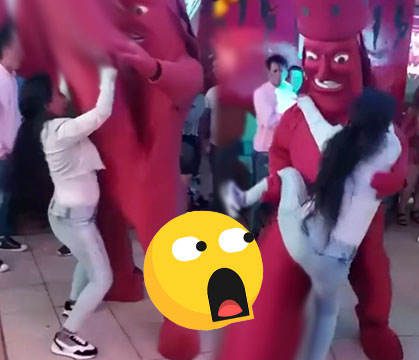 Size Doesn’t Matter With Her: Chick Was Tryna Get More Than A Horse With This One!