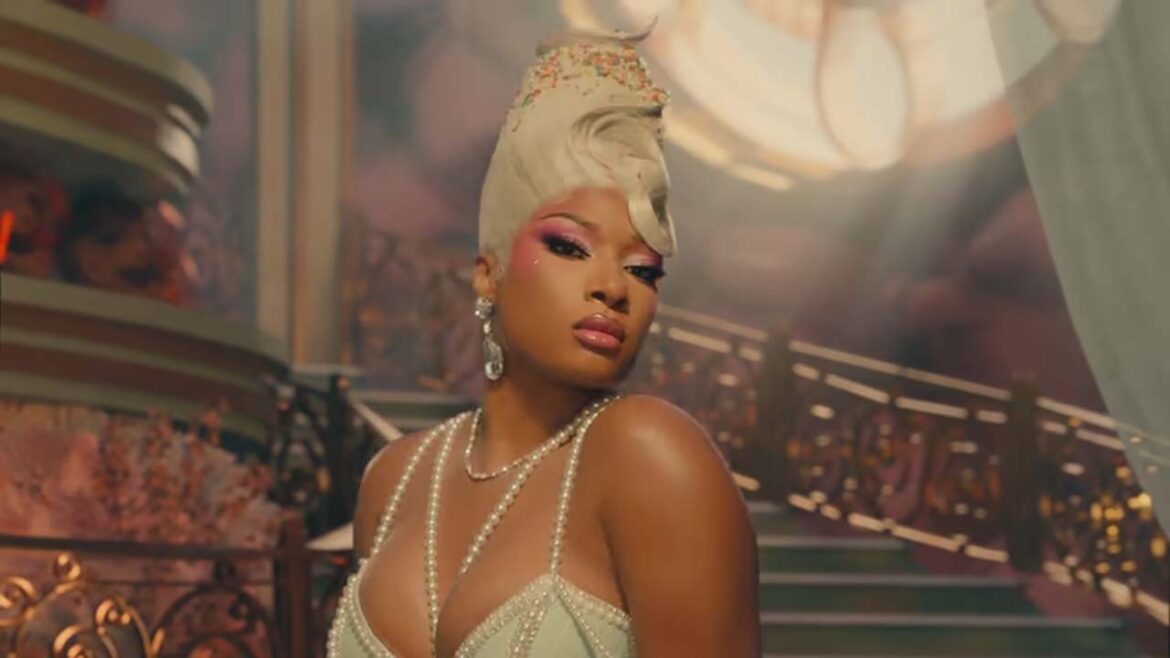 Megan Thee Stallion Drops Surprise Music Video For “Plan B” – SOHH.com Megan Thee Stallion Drops Surprise Music Video For “Plan B” – SOHH.com