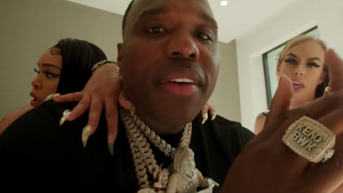 Bandman Kevo Gets Plastic Surgery And Flexes His New Abs – SOHH.com Bandman Kevo Gets Plastic Surgery And Flexes His New Abs – SOHH.com