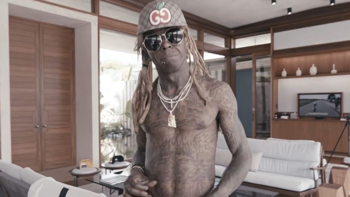 Lil Wayne Announces Weezyana Fest Postponement Lil Wayne Announces Weezyana Fest Postponement