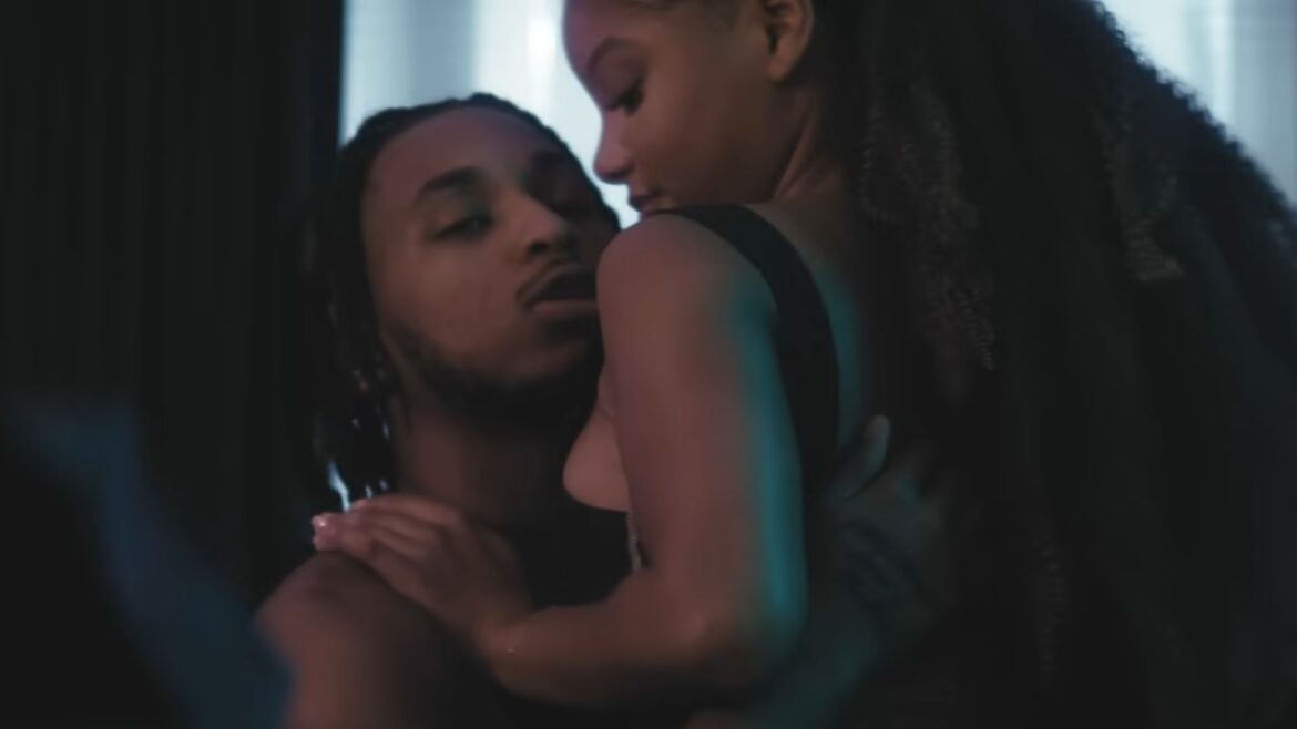 Halle Bailey & DDG Get Steamy In Music Video For “If I Want You” Halle Bailey & DDG Get Steamy In Music Video For “If I Want You”