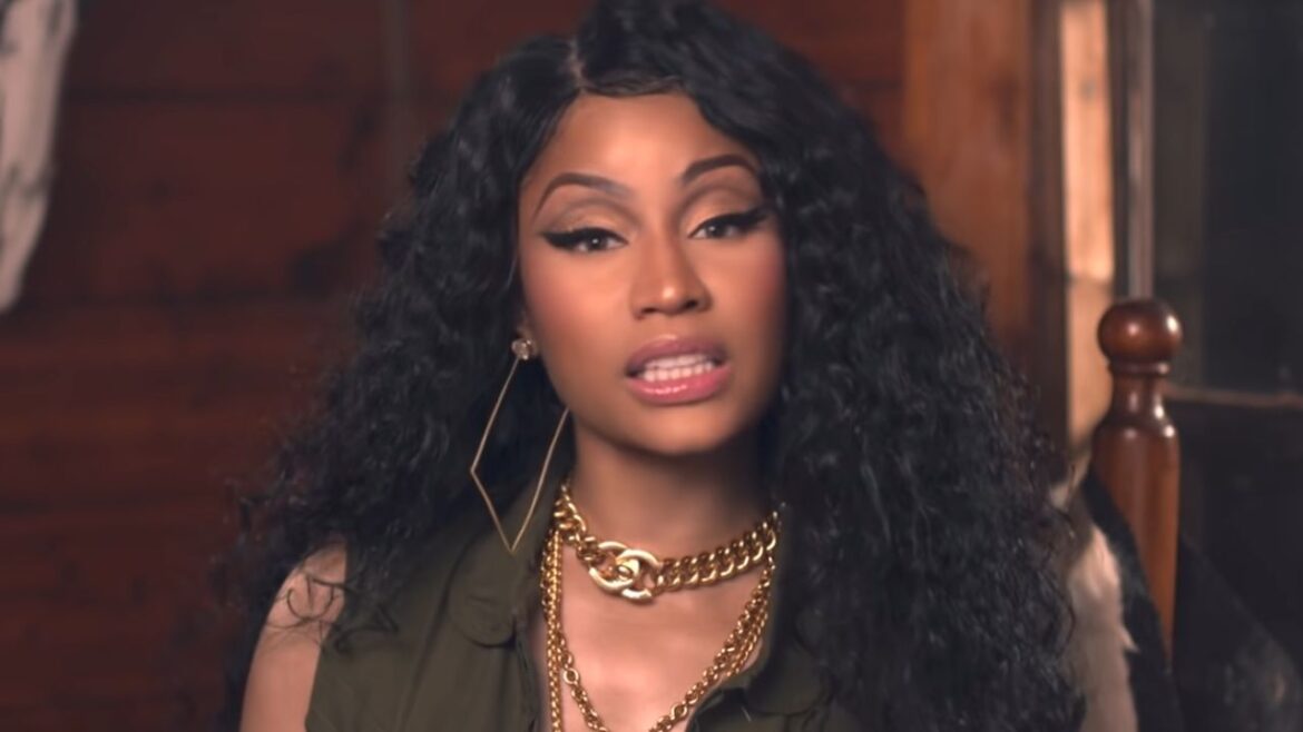 Nicki Minaj Hints At “Super Freaky Girl” Visuals + “Queen Radio” Return; The Barbz React Nicki Minaj Hints At “Super Freaky Girl” Visuals + “Queen Radio” Return; The Barbz React