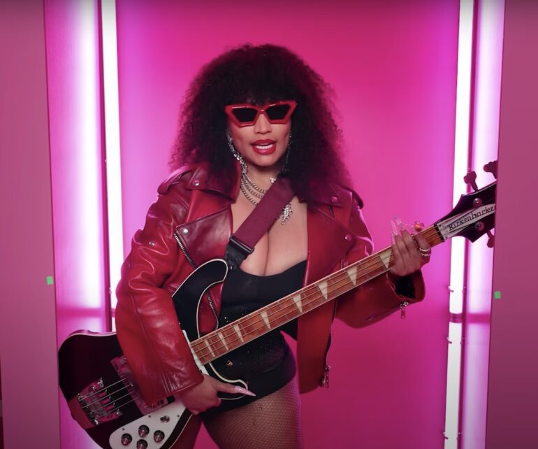 JAY-Z & Beyoncé Shows Love to Nicki Minaj After Video Vanguard Win