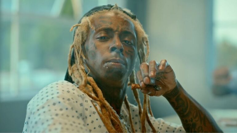 Lil Wayne Brings Drake Out At Weezyana Weekend Concert