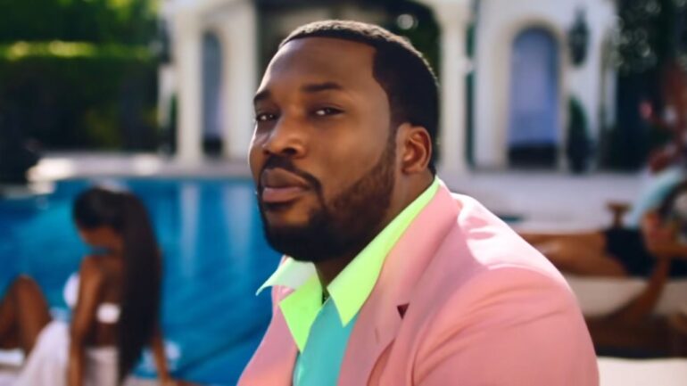 Meek Mill Announces New Upcoming Mixtape, “Flamers 5”