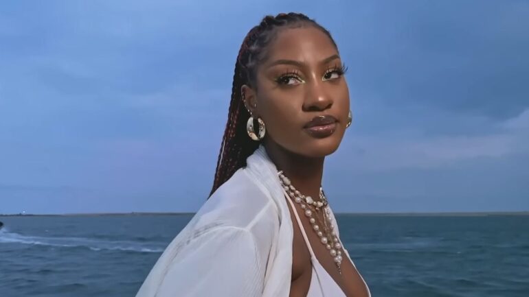 “I Am Not Your Christian Savior!”