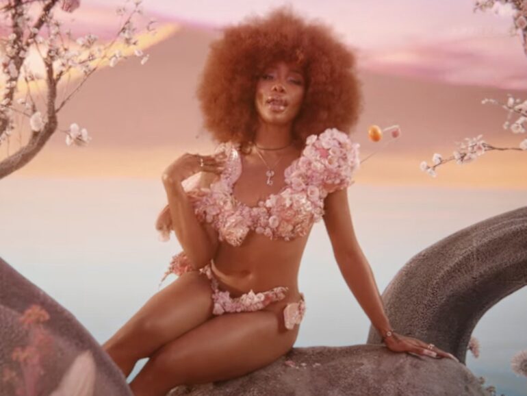 SZA Breaks Janet Jackson’s Billboard Record