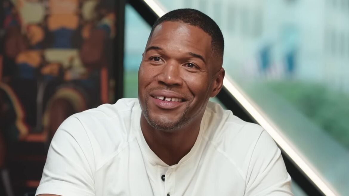 Michael Strahan Given A Star On The Hollywood Walk Of Fame