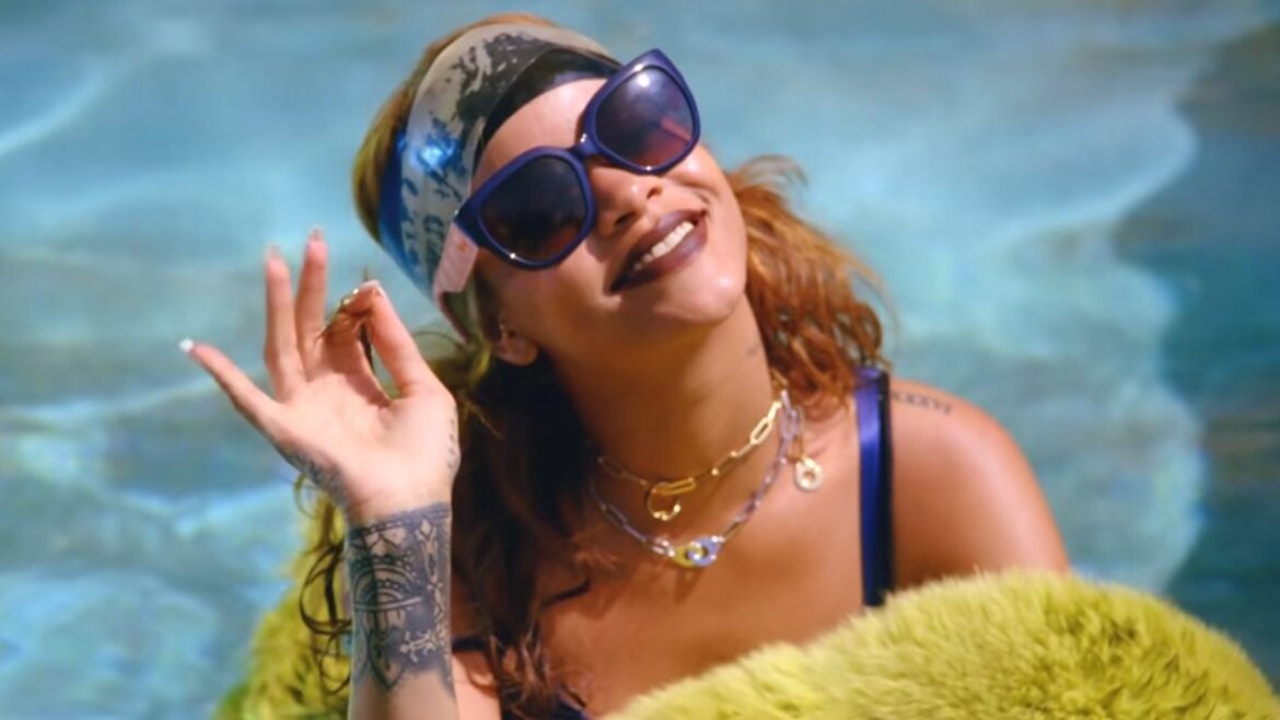 Are You A True Rihanna Fan?