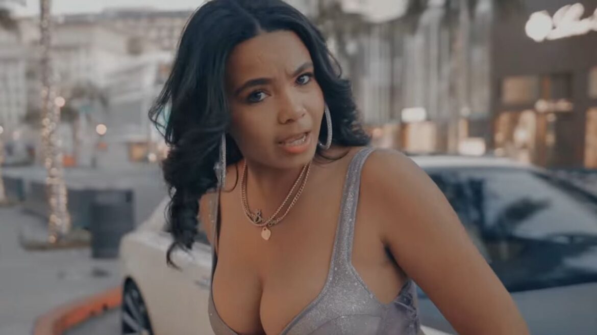 Brooklyn Queen Dishes On Stalker