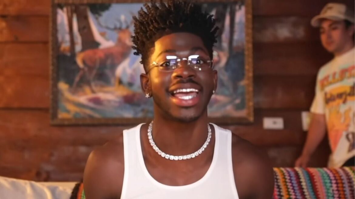 Lil Nas X Faces Backlash For Tweet Lil Nas X Faces Backlash For Tweet