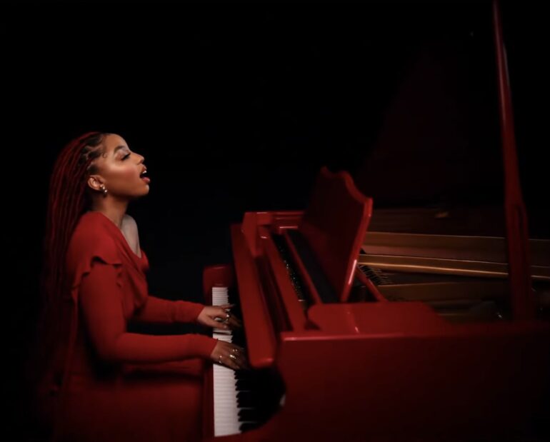 Chlöe Shares Title Track From ‘In Pieces’ Album