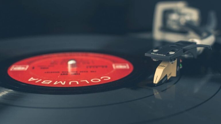 How to Land a Record Deal