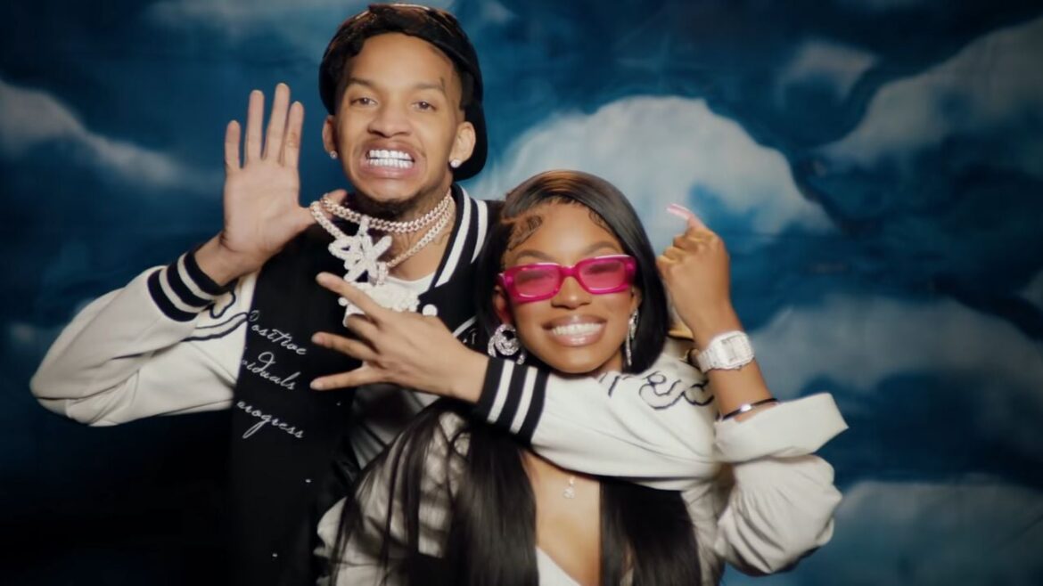 Monaleo Isn’t Letting Her Pregnancy Stop “The Bag”