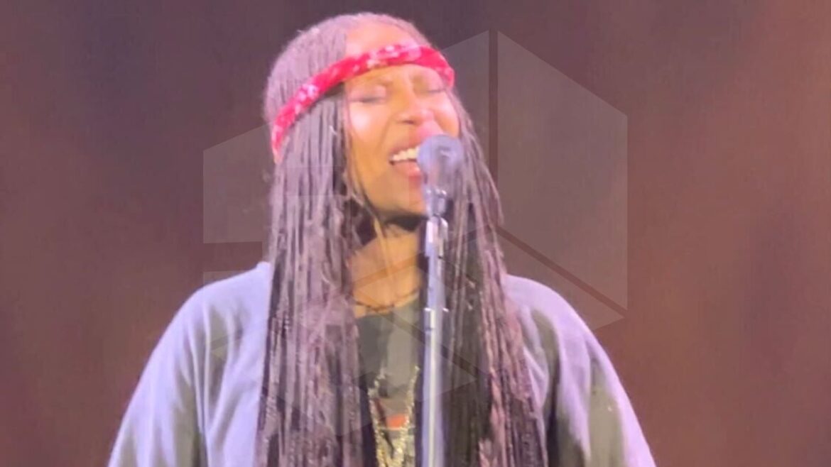 Erykah Badu & Yasiin Bey Return To The Stage With “Unfollow Me”