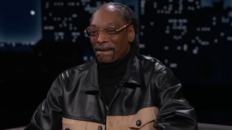 Snoop Dogg Shocks Fans With Decision To Quit Smoking 