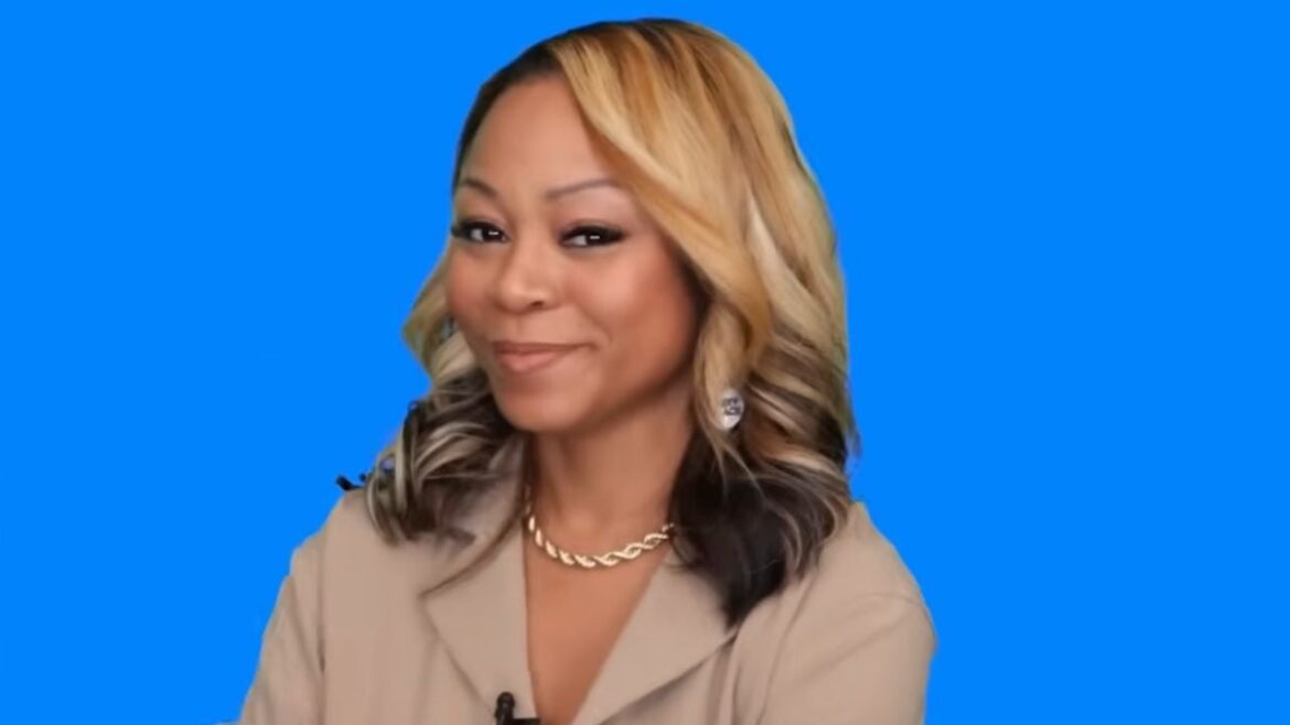 LaTavia Roberson Brings Healing & Inspiration LaTavia Roberson Brings Healing & Inspiration