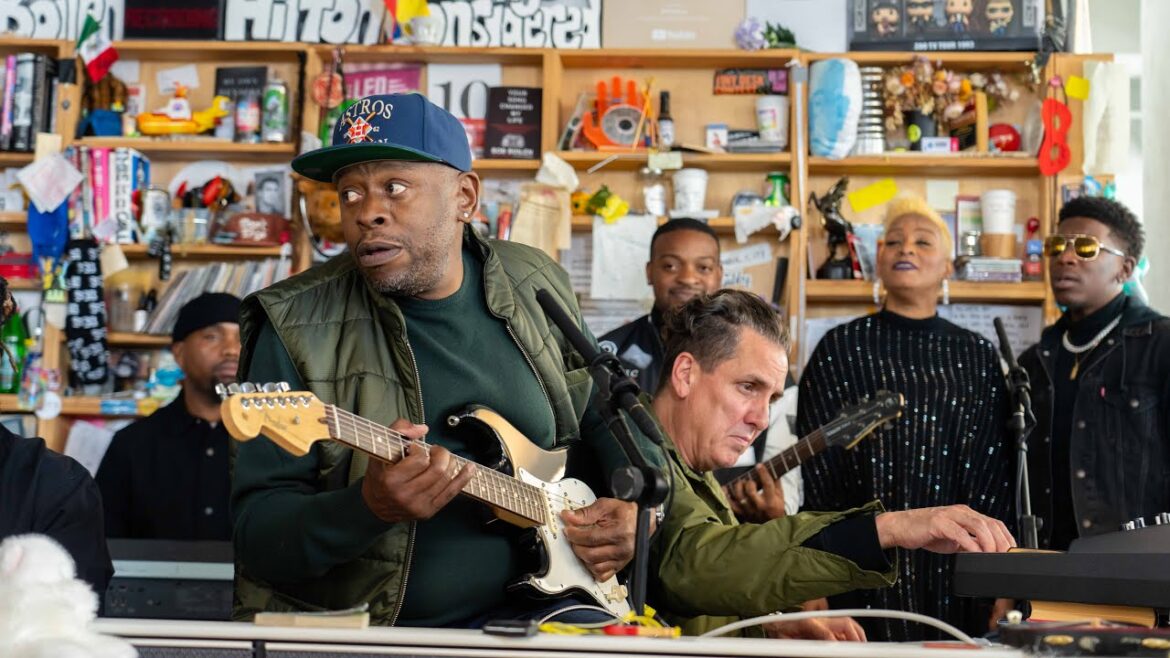 Watch. Scarface’s. NPR Tiny Desk Concert. Now.
