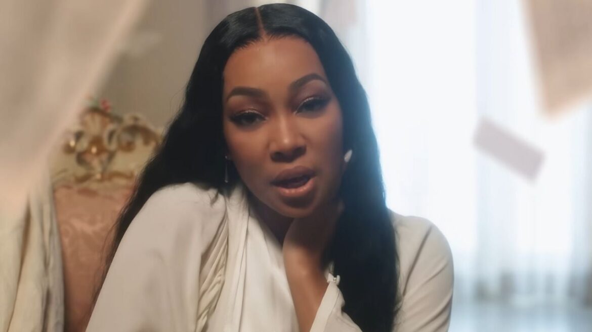 Monica Seemingly Passes Out At Houston Concert