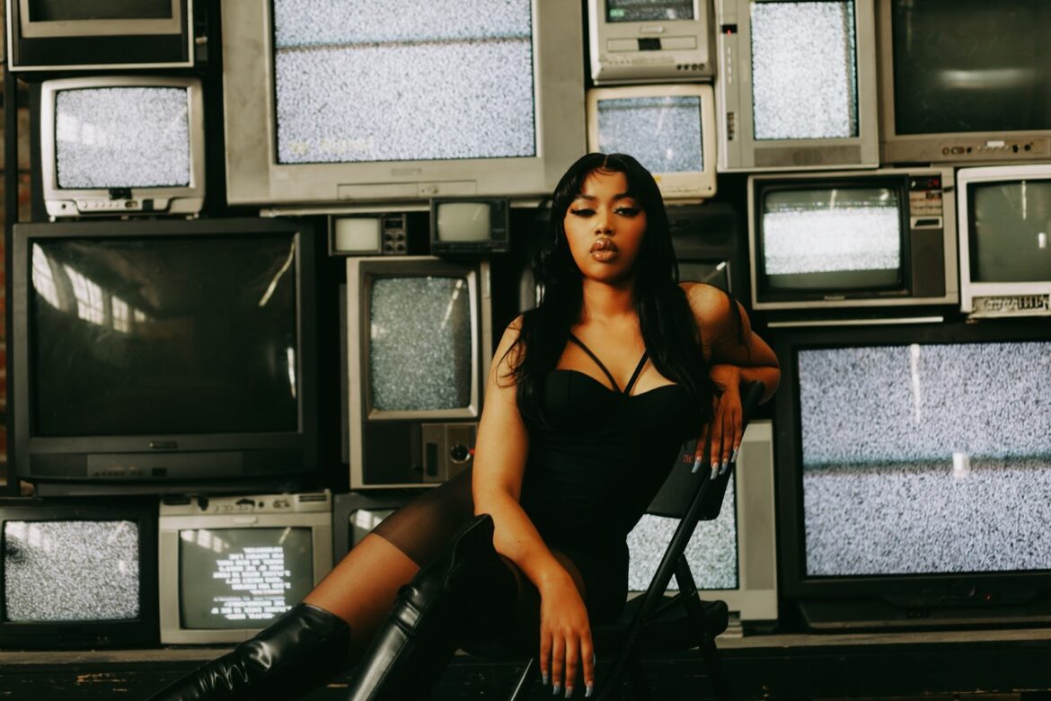 Jean Deaux Shares “Dreamin” Single