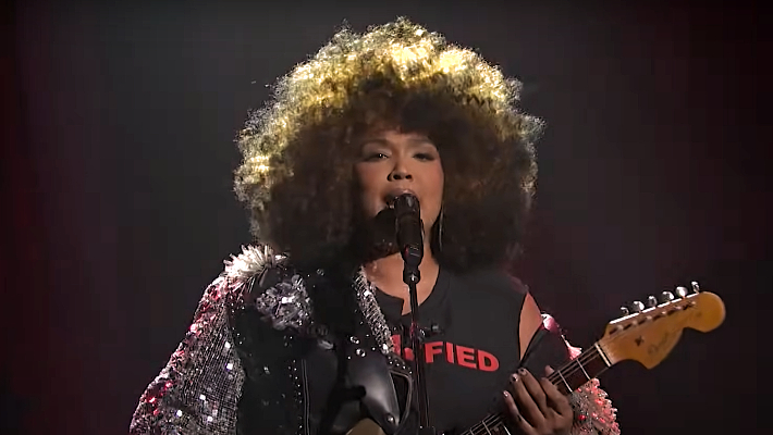 Lizzo Performs ‘Love In Real Life’ And ‘Still Bad’ On ‘SNL’