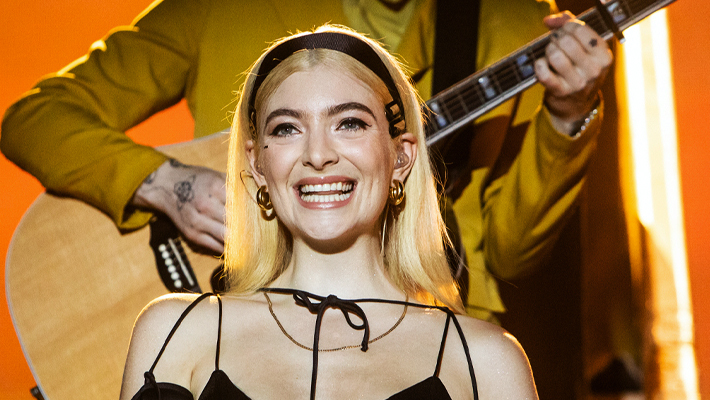 Lorde Previews Single ‘What Was That’ At NYC Pop-Up Event