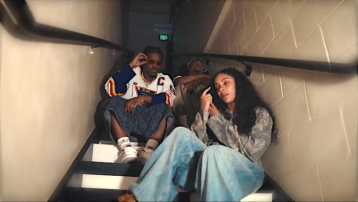 Samara Cyn & Smino Team Up For ‘Brand New Teeth’ Video