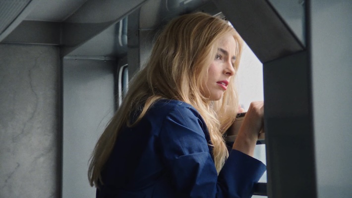 Addison Rae Shares Her ‘Times Like These’ Video