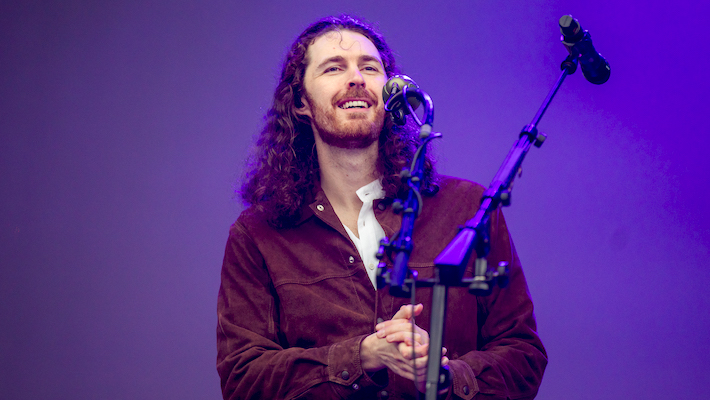 Here Is Hozier’s Setlist For Governors Ball 2025
