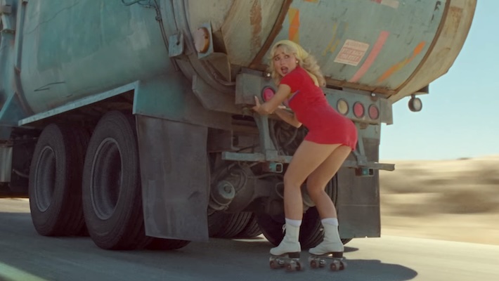 Sabrina Carpenter’s ‘Manchild’ Debuts At No. 1 On Hot 100