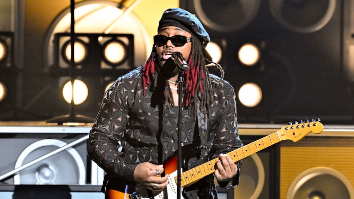 Leon Thomas & Dylan Sinclair Cover D’Angelo’s ‘Brown Sugar’